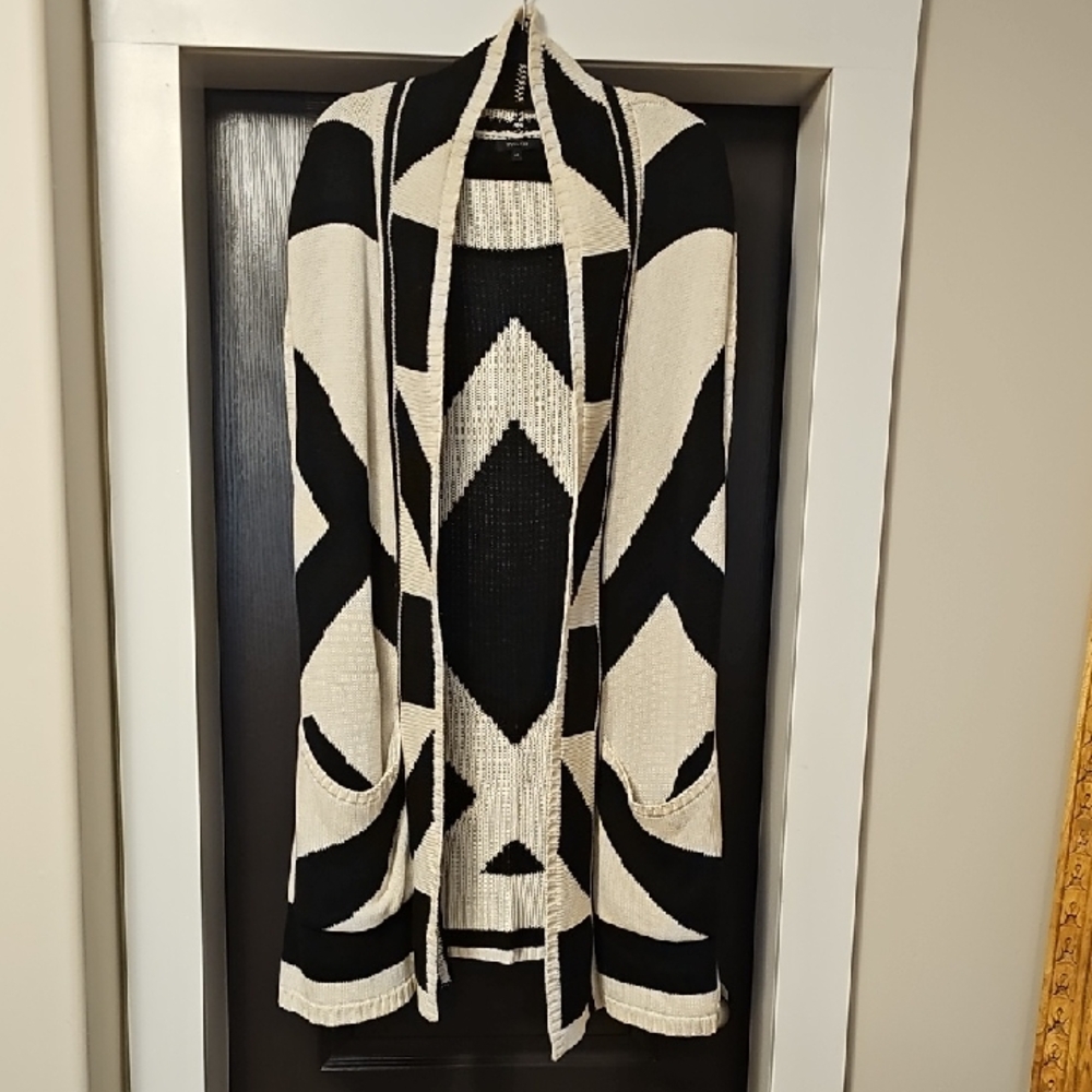 RW&CO. Black and Cream Geometric Cardigan